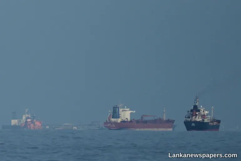 Oil rises above $106 per barrel as US, Iran deadlocked in Strait of Hormuz