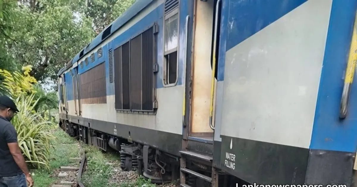 Northern Line Train Services Thrown Into Chaos After Derailment Between Polgahawela and Maho