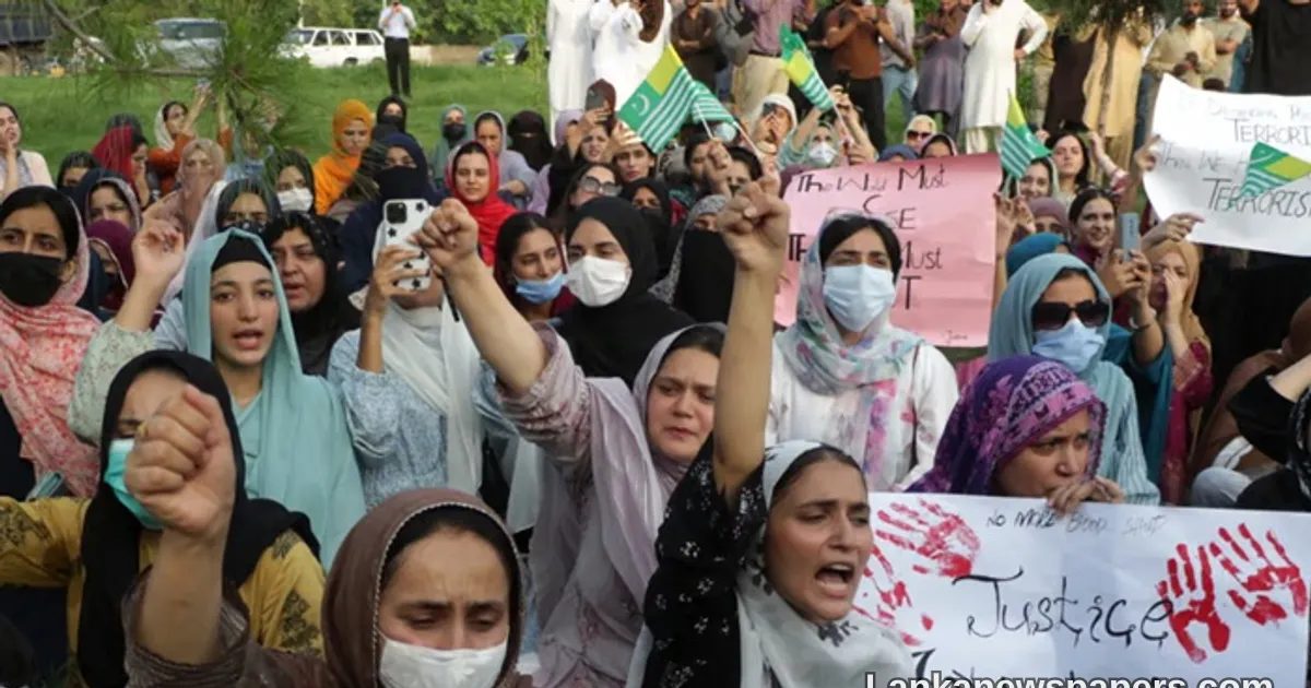 Pakistan Clamps Down on International Media With Sweeping Reporting Restrictions