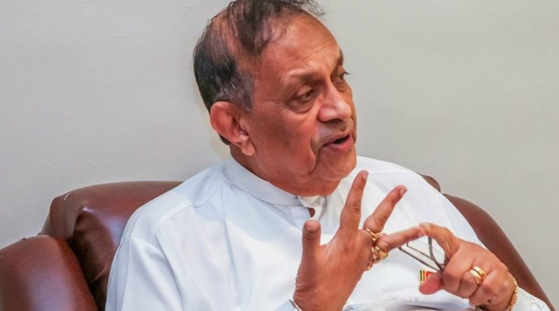 Karu Jayasuriya 1600 in sri lankan news