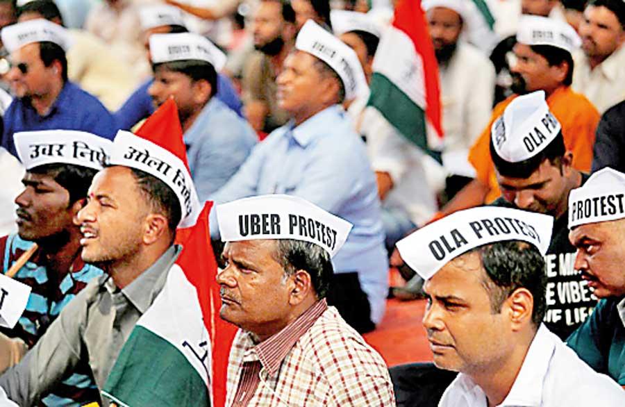 India considers commissions cap for Uber, Ola, unsettling industry