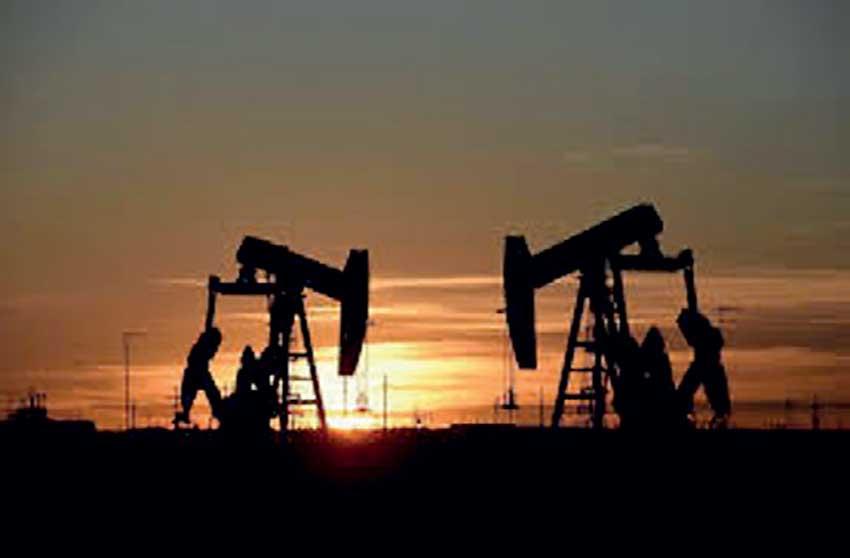 Oil prices tumble on demand collapse, Brent at 1999 lows