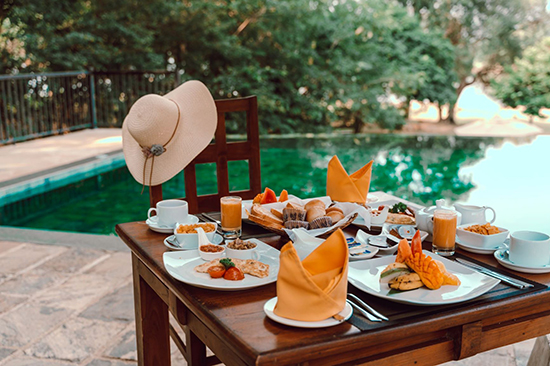 Breakfast by the pool 1 in sri lankan news