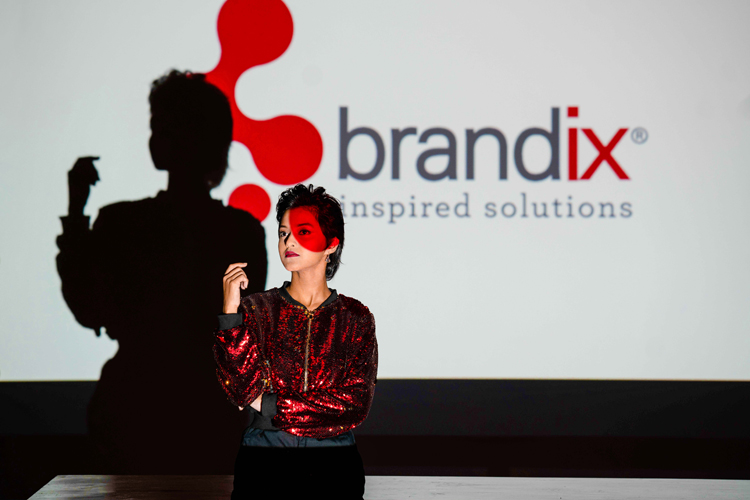 LNP – Yohani Joins Brandix