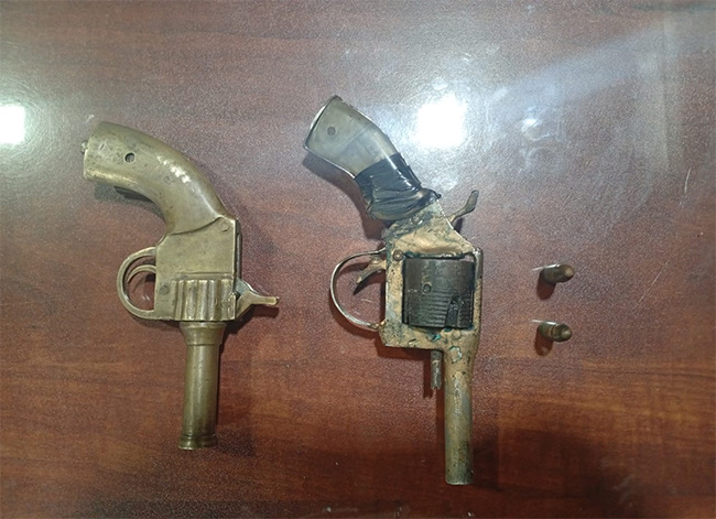 LNP – Woman arrested with two firearms, ammunition, and swords in Habaraduwa