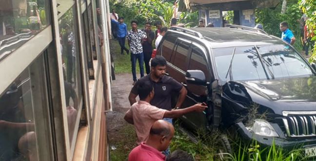 TRAIN ACCIDENT in sri lankan news