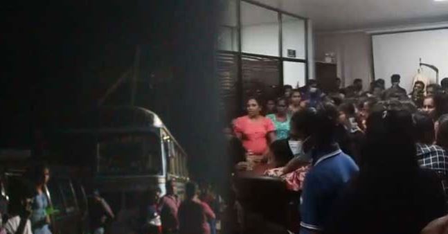 employees bonis strike in sri lankan news