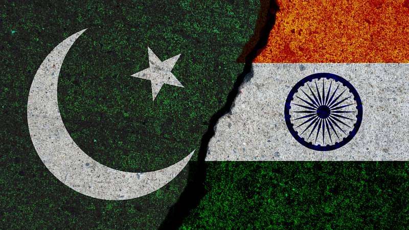 LNP – Govt under pressure to announce Sri Lanka’s stand in case of Indo-Pak war